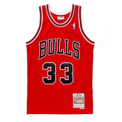 5. Mitchell & Ness Men's Chicago Bulls NBA Swingman Jersey Scottie Pippen #33 SMJYGS18153-CBUSCAR97SPIN