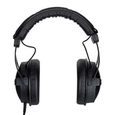 33. Beyerdynamic DT 770 PRO 32 OHM - Closed Studio Headphones