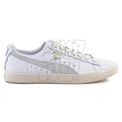 7. Puma Clyde Base M 390091-01 shoes