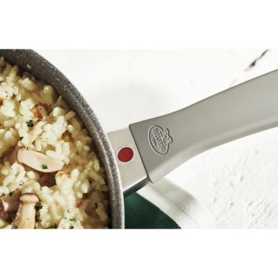 4. BALLARINI 75002-930-0 round universal frying pan