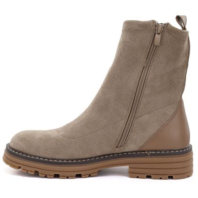 3. Women's beige suede ankle boots M.Daszyński SA259-2