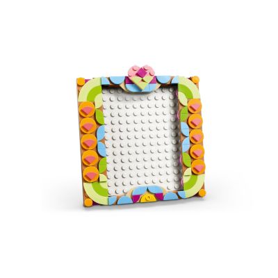 4. LEGO Creator 3in1 31390 - Decorative Flower Picture