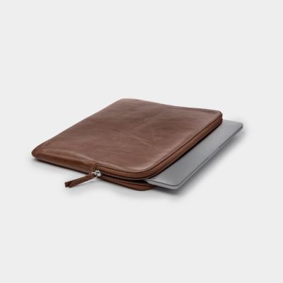 3. Case for MacBook Pro 14 inches - Trunk 14"