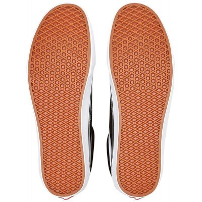 5. Vans Old Skool U VN000D3HY28 shoes