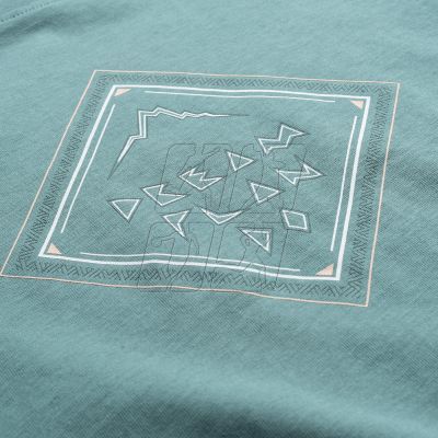 5. Elbrus Zoni Jr T-shirt 92800596876