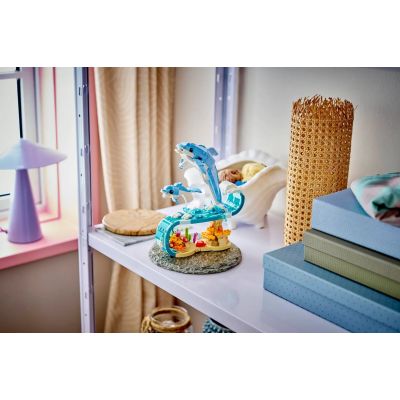 9. LEGO Creator 31385 Sea Creatures: Beautiful Dolphins