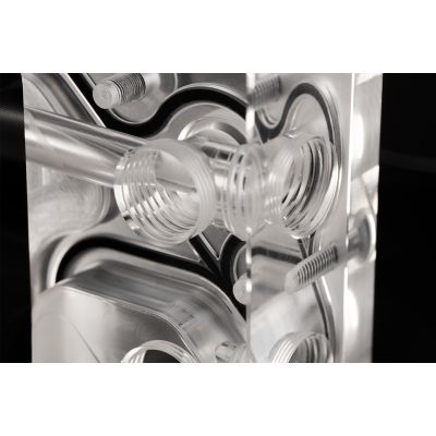 6. EK-Quantum Kinetic3 FLT D5 PWM Water Blocks Expansion Tank and Pump Combo - 240mm, D-RGB, Acrylic