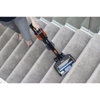 29. SHARK VACUUM CLEANER IZ300EU