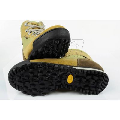 4. Shoes Aku Ultra Light GTX W 36520495