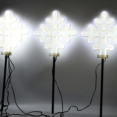 4. DECORATIVE LAMPS OUTDOOR PATH STICK 3 PCS SNOWFLAKE NEON
