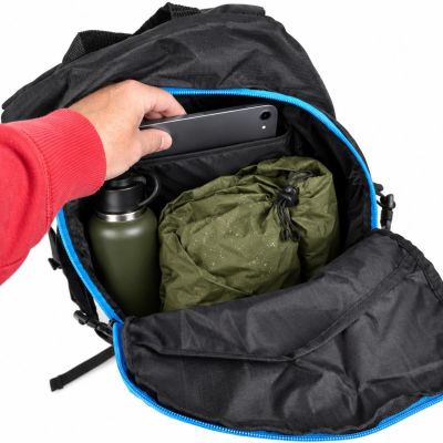 4. BLUE 16 L TOURING AND TREKKING BACKPACK REDCLIFFS