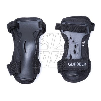 8. Globber protectors S:550-120M:551-120L:552-120XL:553-1