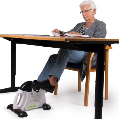 22. VIRTUFIT V3 CHAIR BIKE / CYCLE TRAINER WITH HANDLE AND COMPUTER
