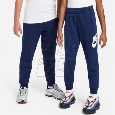 6. Nike Club Fleece Jr FD2995-410 pants