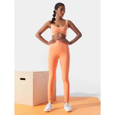 3. Women's training leggings made of recycled materials x Anna Lewandowska 4F