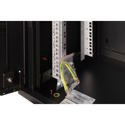 12. Digitus Unique 19" 9U rackmount network cabinet, 600x450, glass door, black, undivided, assembled, 100kg