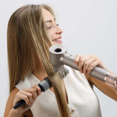 5. Taurus Airwave Digital Hair Dryer with Curler