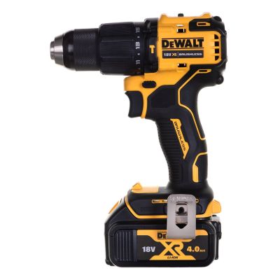 13. Combo Tool Kit 18V 2x4.0Ah DCK2062M2T DEWALT