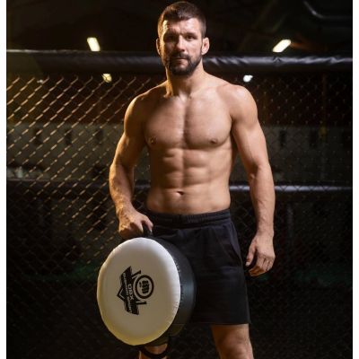 20. Round and lightweight training shield | TO-White