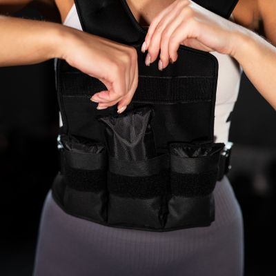 12. KOR09 ADJUSTABLE WEIGHTED VEST 9KG HMS