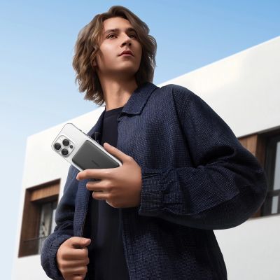 4. Baseus PicoGo AM41 Ultra-Slim 5000mAh 20W MagSafe Compatible Power Bank with Baseus Simple USB-C 60W 30cm Cable - Black