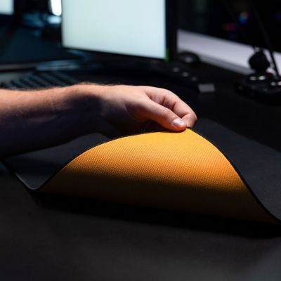 7. Glorious Gaming Mouse Pad 2 3XL - Stitched - Black