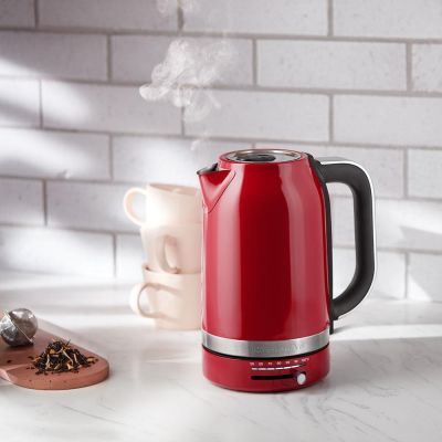 4. KitchenAid 5KEK1701EER Electric Kettle