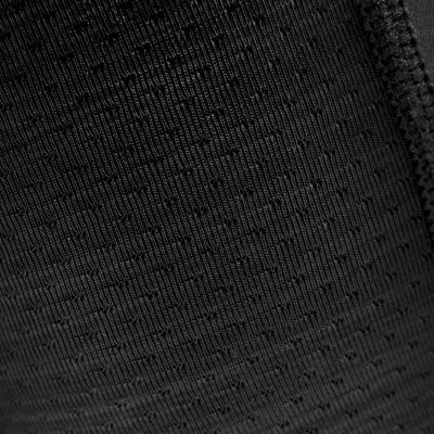 17. Reebok Activchill Rasl-13025BK Compression Sleeves