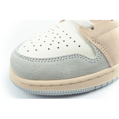 6. Nike Air Jordan 1 women's high-top sports shoes fashionable sneakers