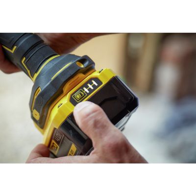 3. Fatmax SFMCG400B STANLEY 125mm Cordless Angle Grinder