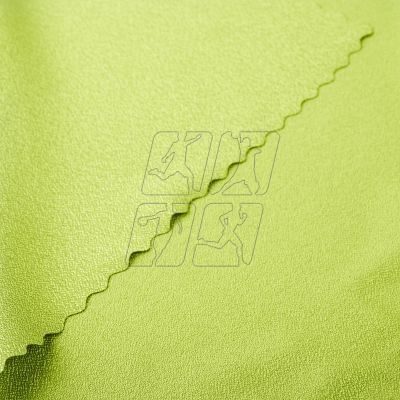 3.  Quick-drying towel Spokey Nemo SPK-927941