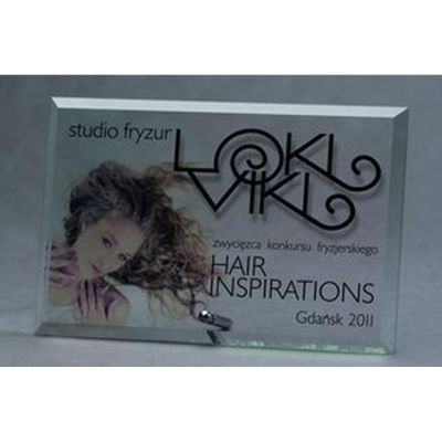 5. Glass trophy with LuxorJet color print