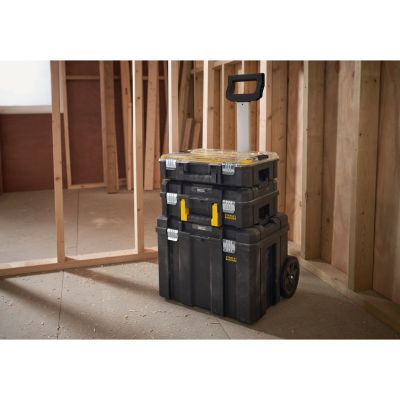 7. PRO-STACK box set on wheels