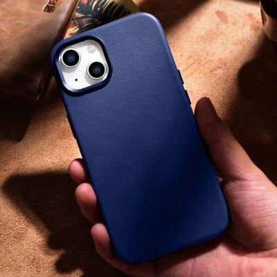 16. iCarer Case Leather cover for iPhone 14 case made of natural leather blue (WMI14220705-BU) (MagSafe compatible)