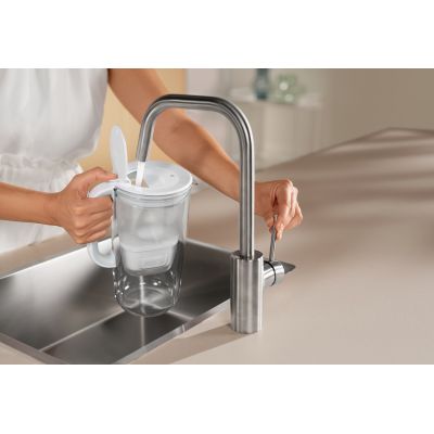 7. Brita Glass+1 Maxtra Pro PP Filter Jug (Gray)