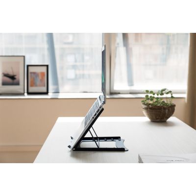 24. DIGITUS PORTABLE NOTEBOOK STAND