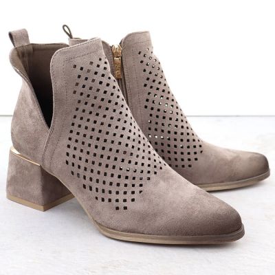 3. Women's suede ankle boots with openwork heels, gray, Potocki SZ12356
