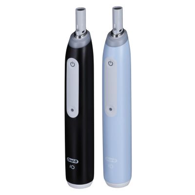 6. Braun Oral-B iO 3 Electric Toothbrush DUO BLACK & BLUE Set