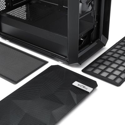 15. Fractal Design Meshify C Midi Tower Black