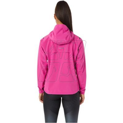 6. Asics Accelerate Waterproof 2.0 Jacket W 2012C219-604