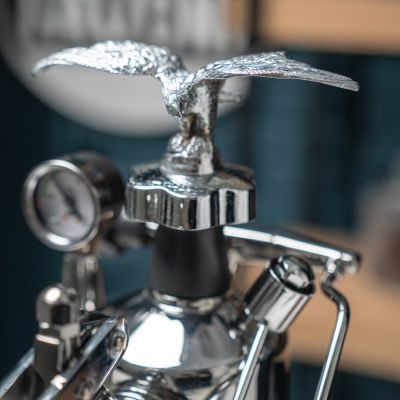 7. La Pavoni Milano Manual Lever Espresso Machine, Silver