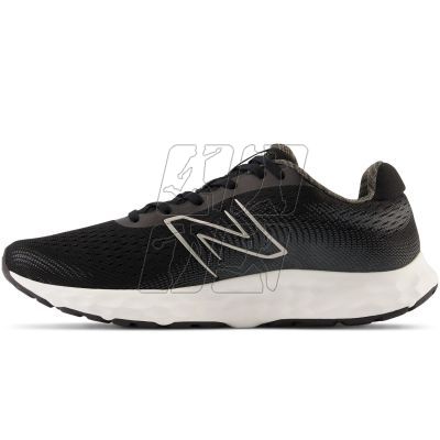 2. New Balance M M520LB8 Running Shoes