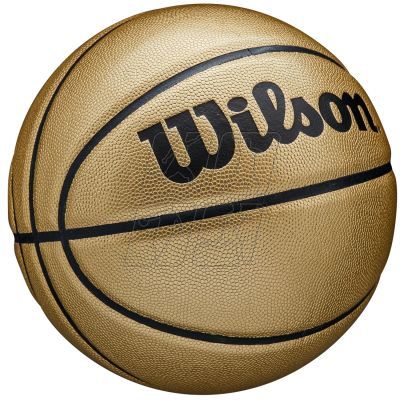 4. Wilson Gold Comp Ball WTB1350XB basketball