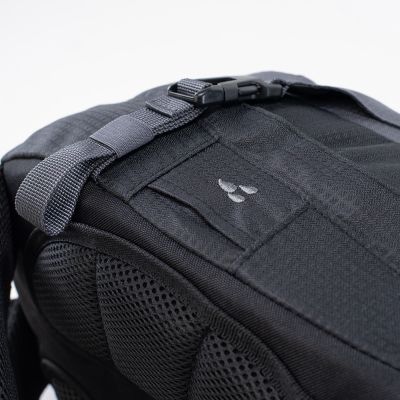 7. Hi-Tec Felix 92800603027 Backpack