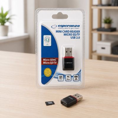 6. Esperanza EA134K Card Reader (External; MicroSD, MicroSDHC)