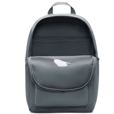 4. Nike Heritage 2.0 Backpack IB4343-084