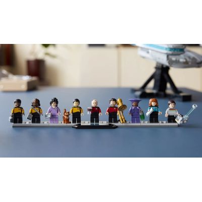 7. LEGO 10356 Icons - Star Trek: USS Enterprise NCC-1701-D