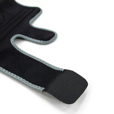 17. BNS 7205E knee stabilizer