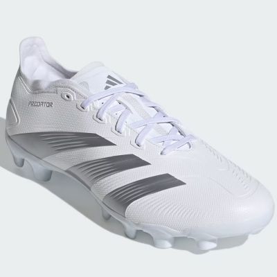 4. adidas Predator League L MG M IE2611 football boots