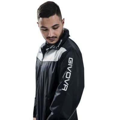 8. Givova Rain Scudo Jacket RJ005 1003